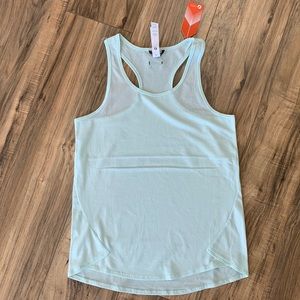 Oiselle flyout tank tide size 10